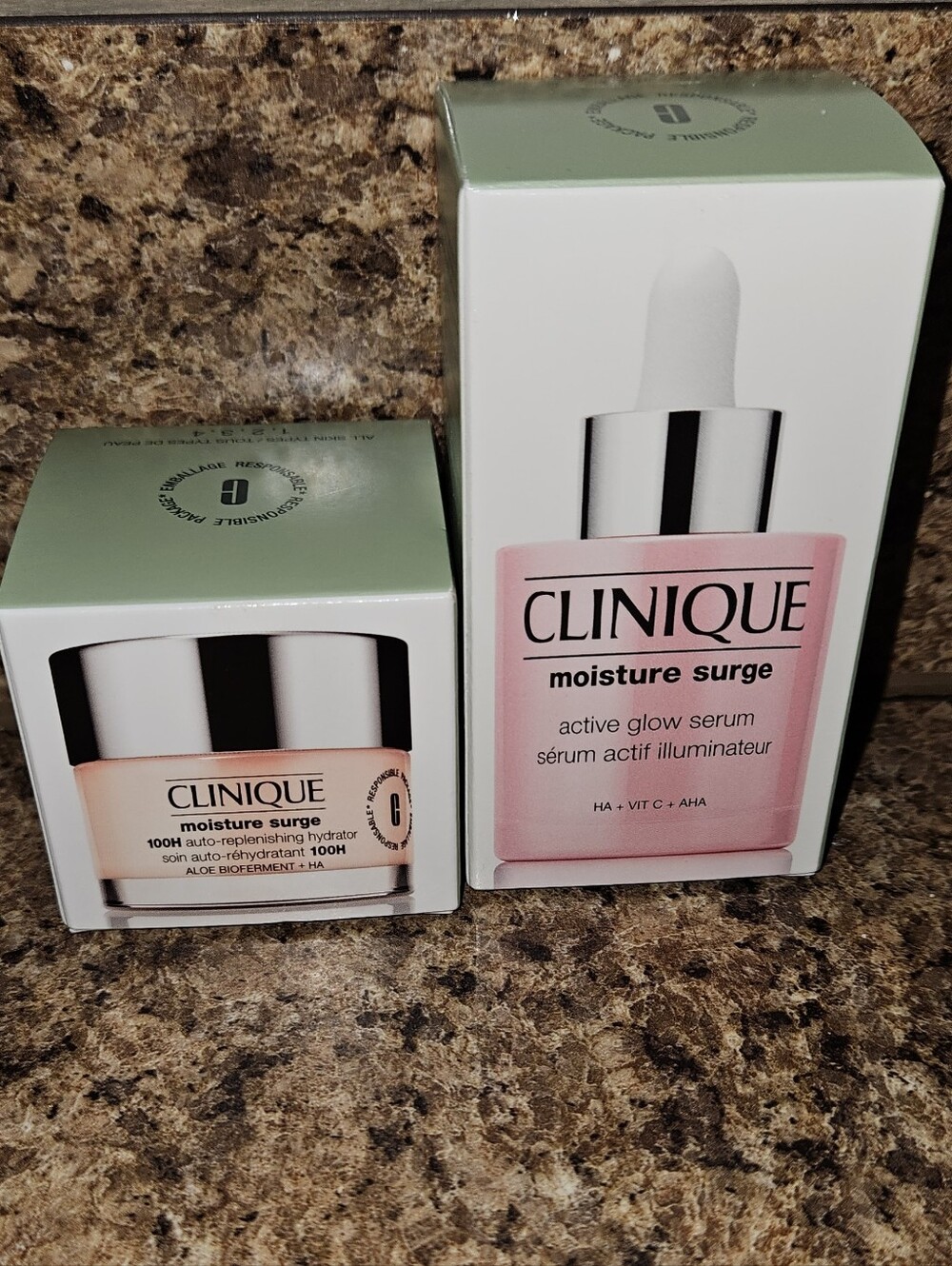 Clinique Moisture Surge 2-Piece Skincare Set